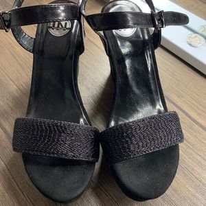 Platform back shoes